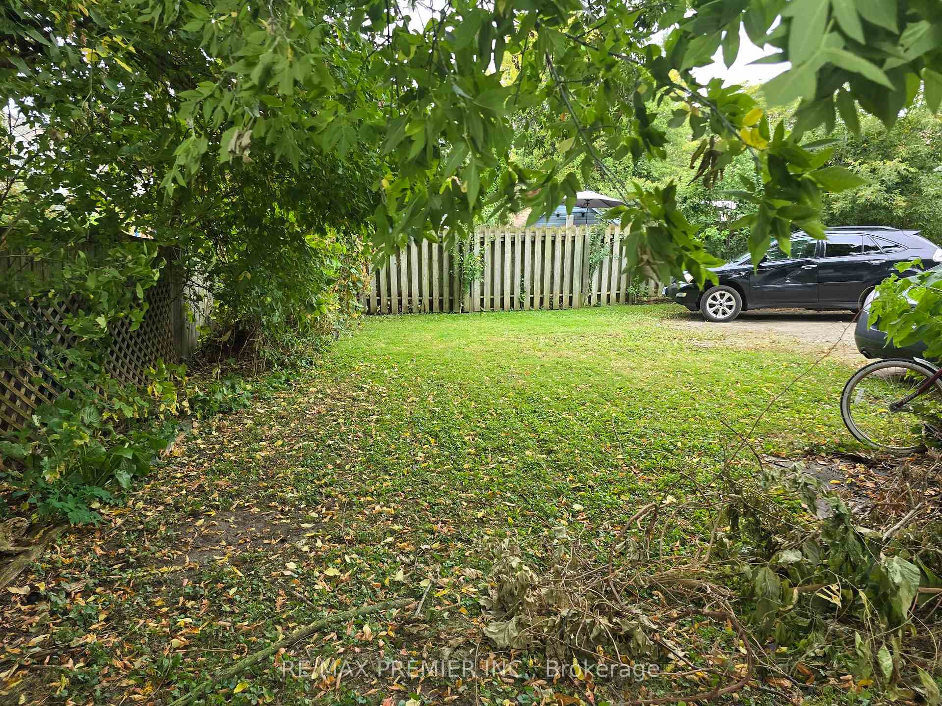 Photo 20 of 95 Cayuga Street, Brantford, Eagle Place East — HOMEH