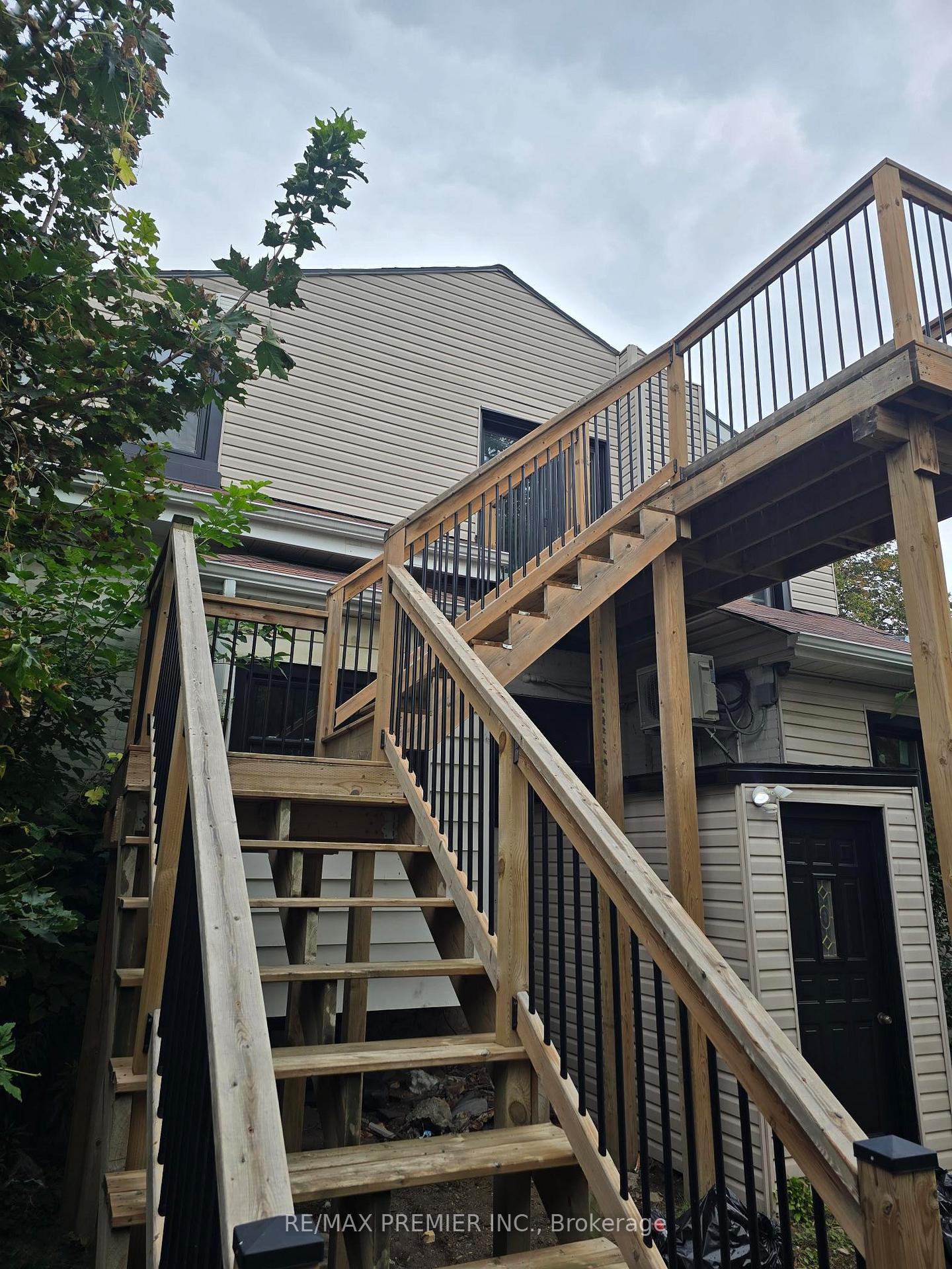 Photo 21 of 95 Cayuga Street, Brantford, Eagle Place East — HOMEH