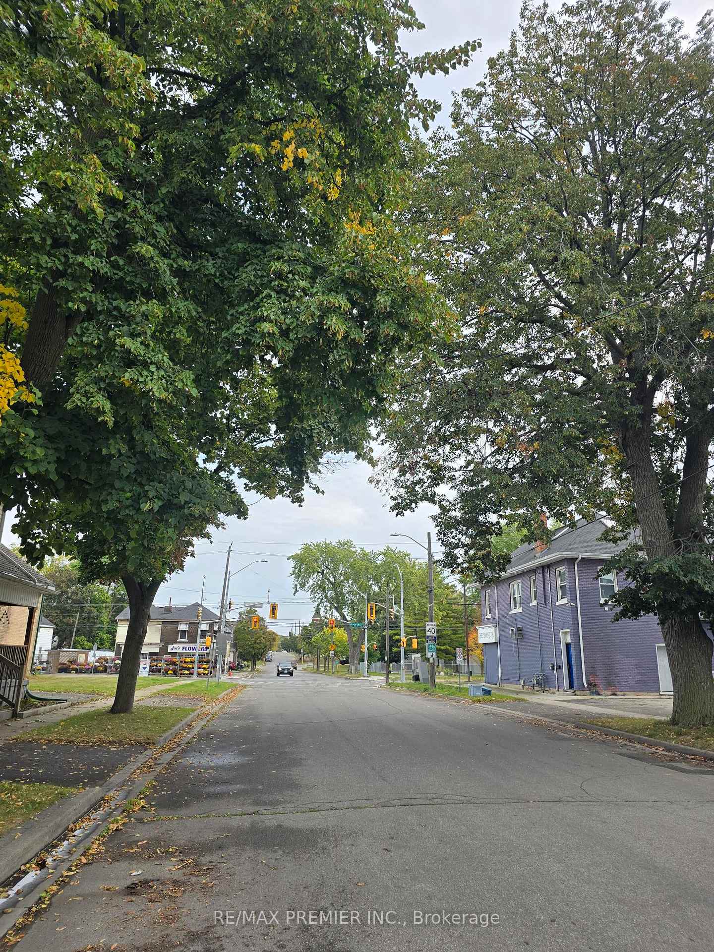 Photo 24 of 95 Cayuga Street, Brantford, Eagle Place East — HOMEH