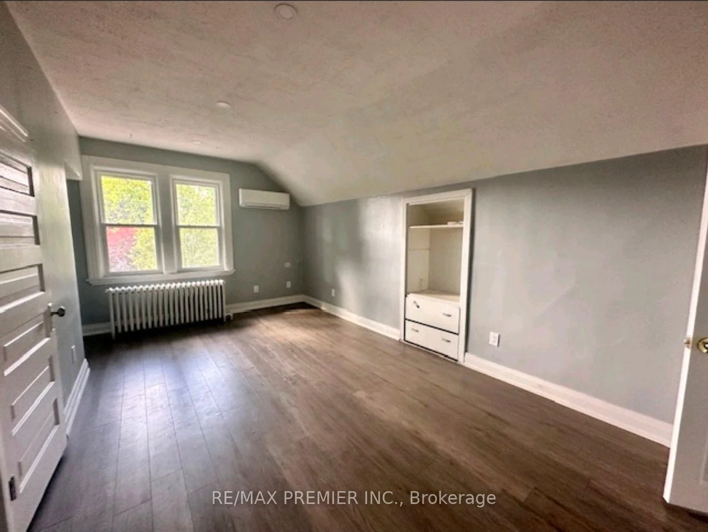 Photo 16 of 95 Cayuga Street, Brantford, Eagle Place East — HOMEH