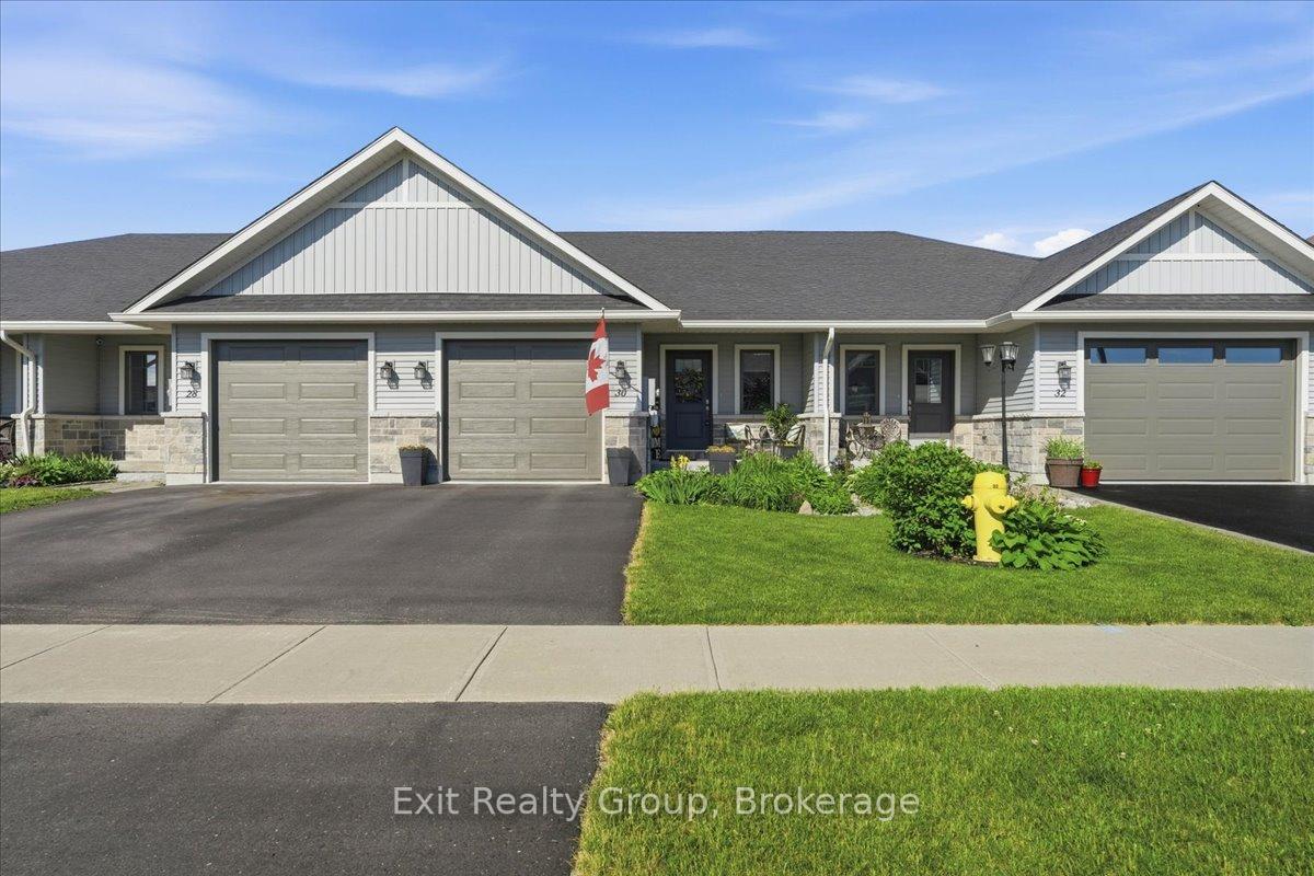 Photo 2 of 30 Sandhu Crescent, Belleville, Belleville Ward — HOMEH