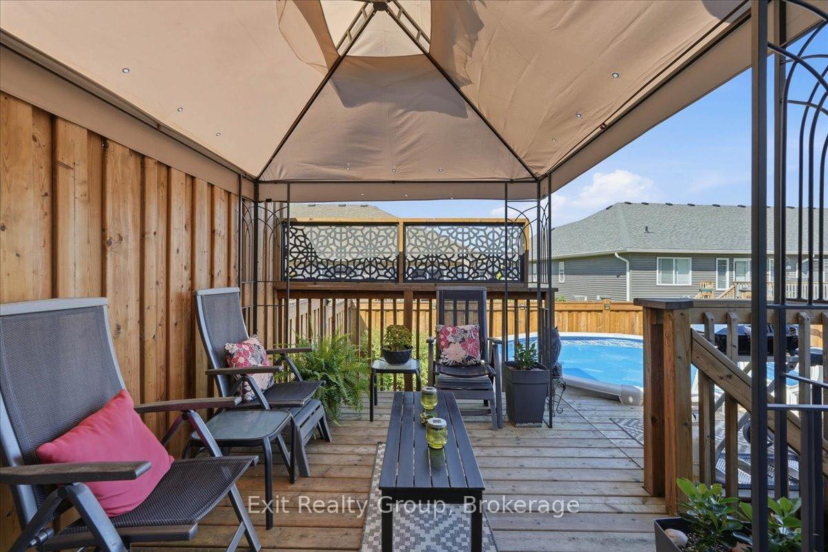 Photo 25 of 30 Sandhu Crescent, Belleville, Belleville Ward — HOMEH