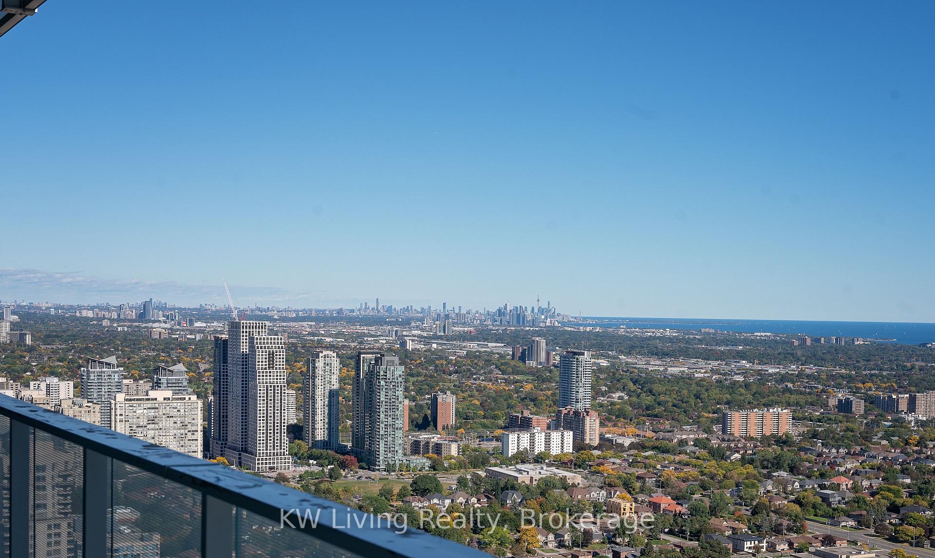 Photo 13 of Unit 4404, 3900 Confederation Parkway, Mississauga, City Centre — HOMEH