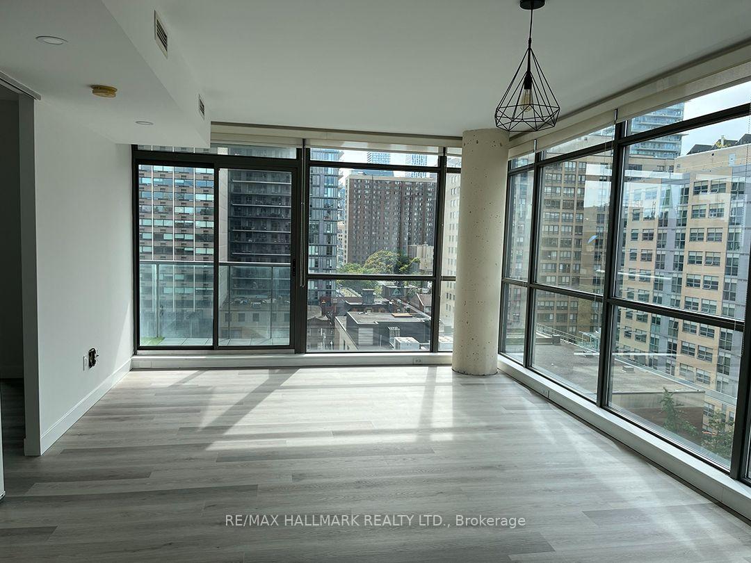 Photo 2 of Unit 803, 281 Mutual Street, Toronto, Church-Yonge Corridor — HOMEH