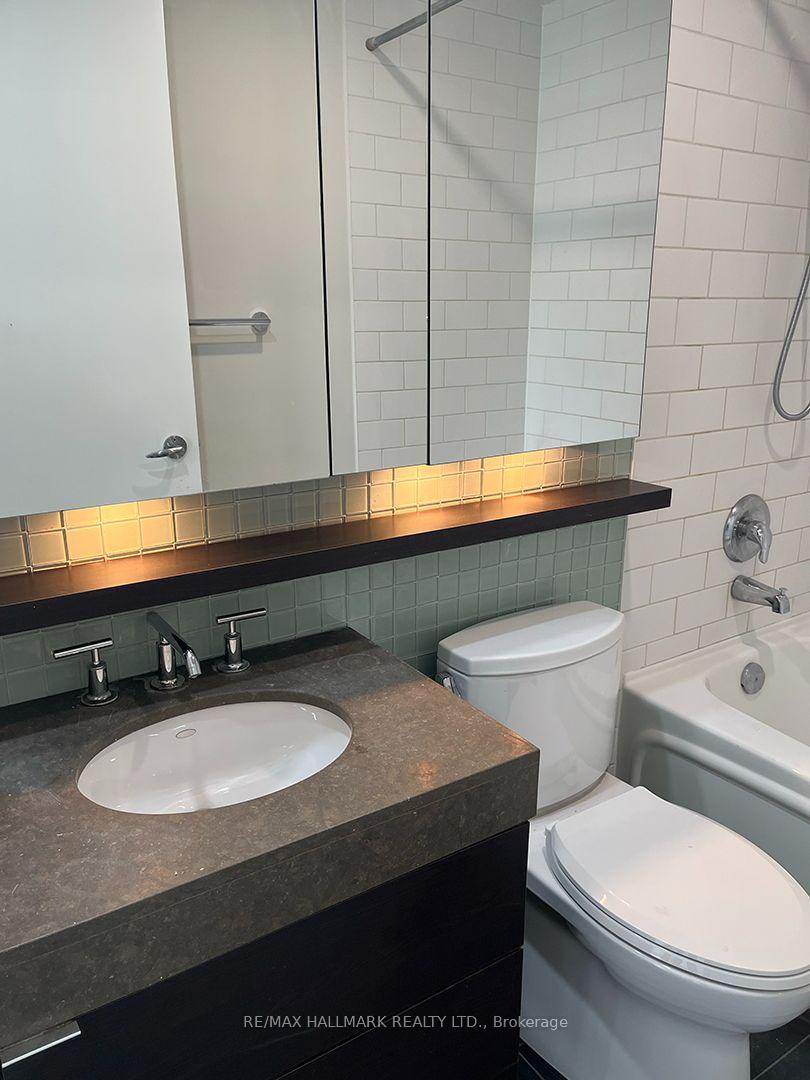 Photo 11 of Unit 803, 281 Mutual Street, Toronto, Church-Yonge Corridor — HOMEH