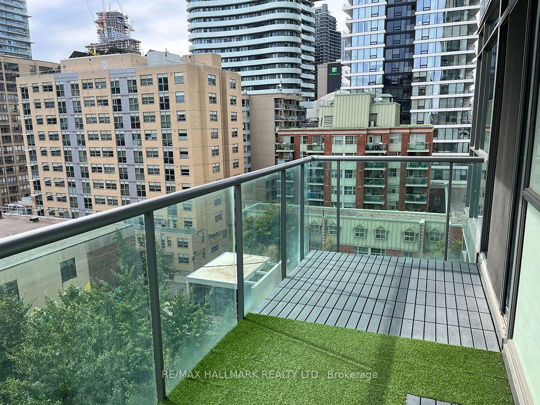 Photo 14 of Unit 803, 281 Mutual Street, Toronto, Church-Yonge Corridor — HOMEH