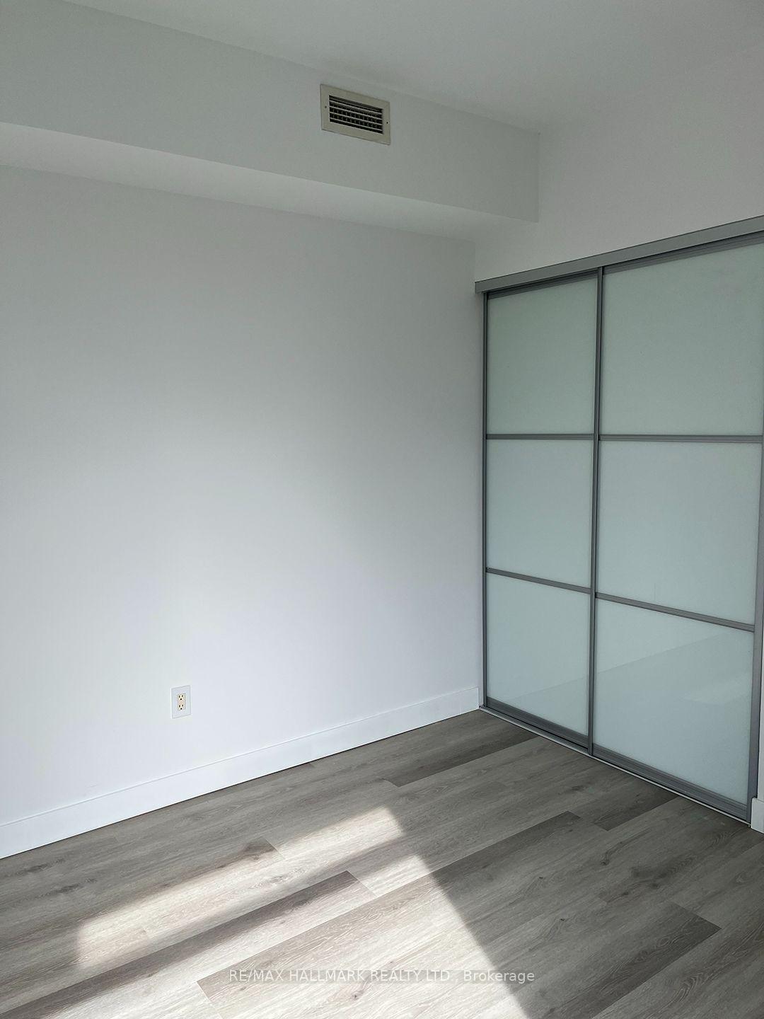 Photo 17 of Unit 803, 281 Mutual Street, Toronto, Church-Yonge Corridor — HOMEH
