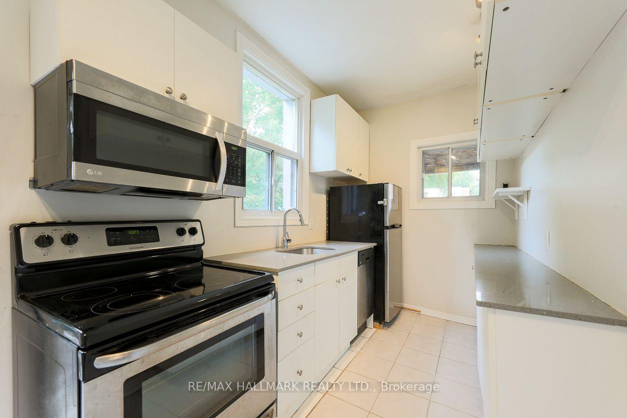 Photo 11 of 478 Logan Avenue, Toronto, South Riverdale — HOMEH
