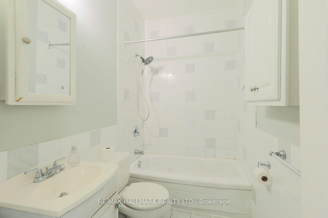 Photo 19 of 478 Logan Avenue, Toronto, South Riverdale — HOMEH