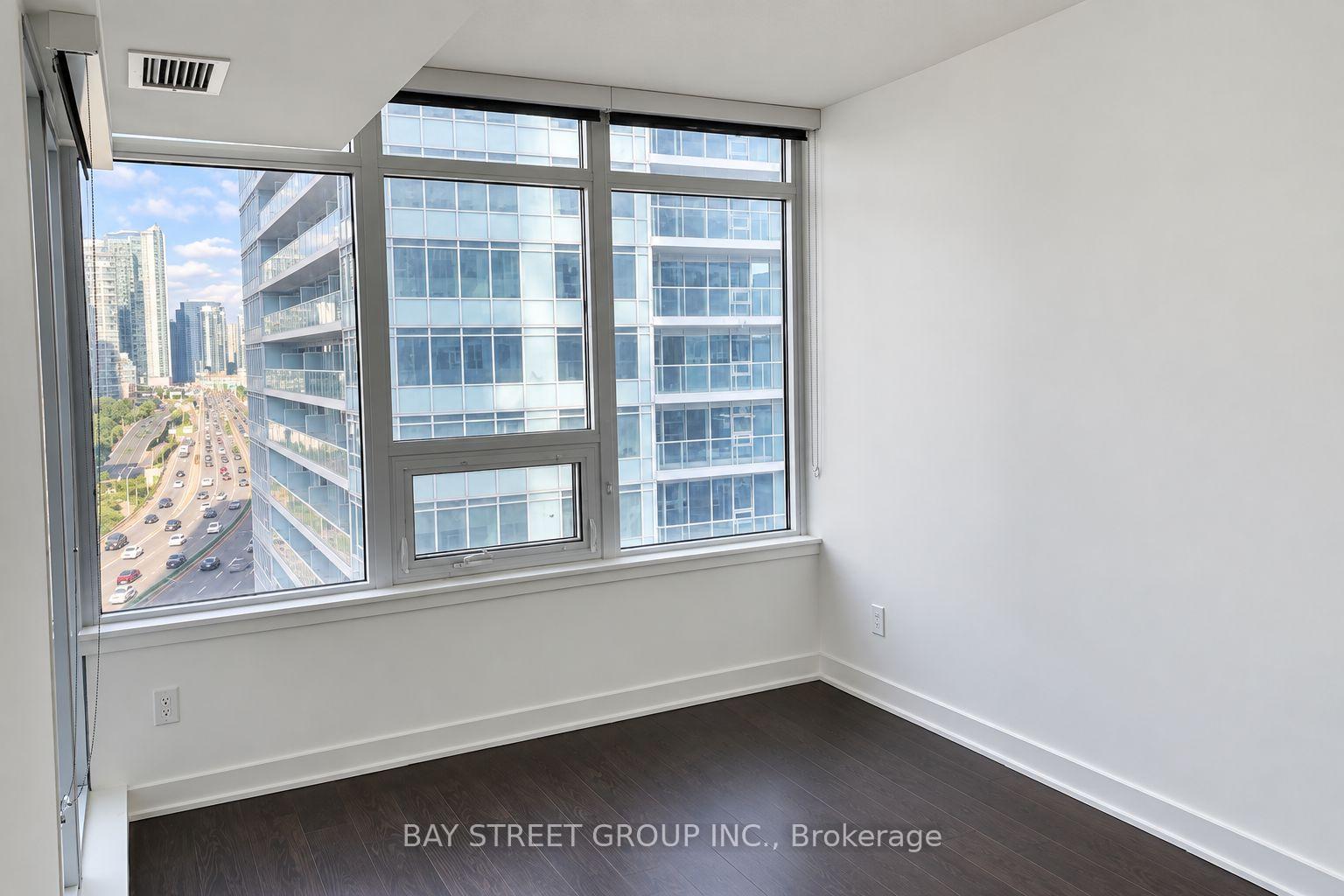 Photo 9 of Unit 1608, 19 Bathurst Street, Toronto, Waterfront Communities — HOMEH