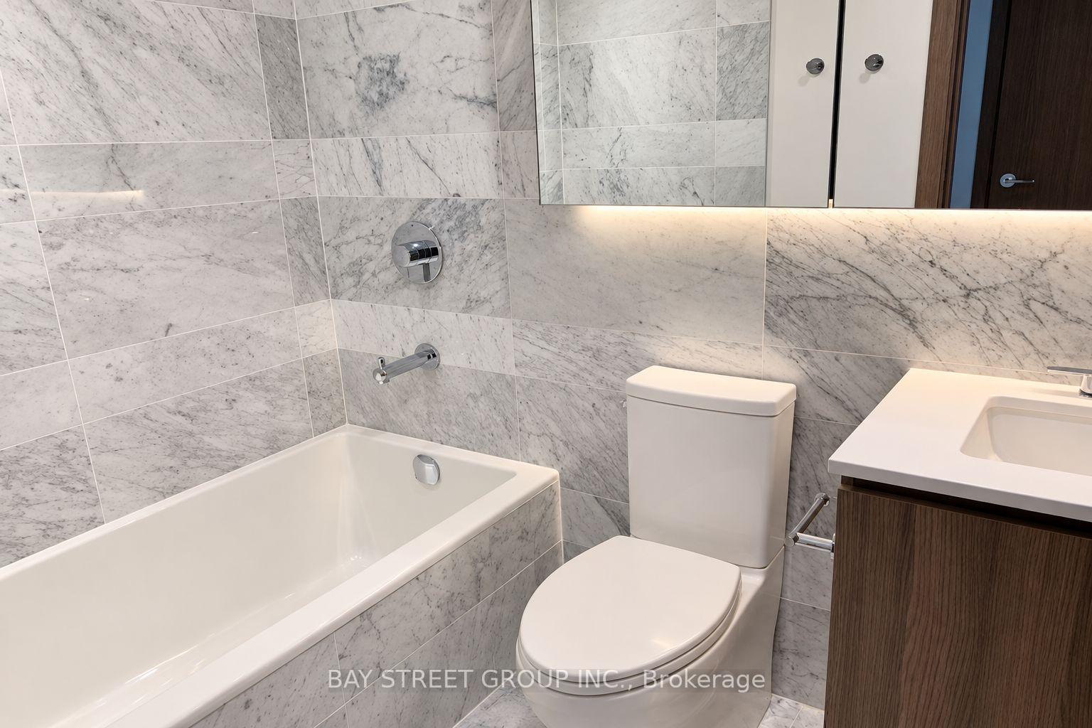 Photo 10 of Unit 1608, 19 Bathurst Street, Toronto, Waterfront Communities — HOMEH