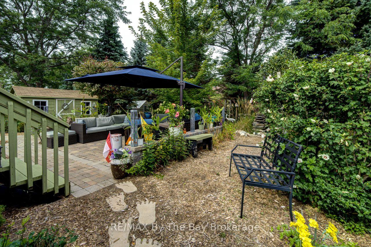 Photo 38 of 9 Cranberry Heights, Wasaga Beach — HOMEH