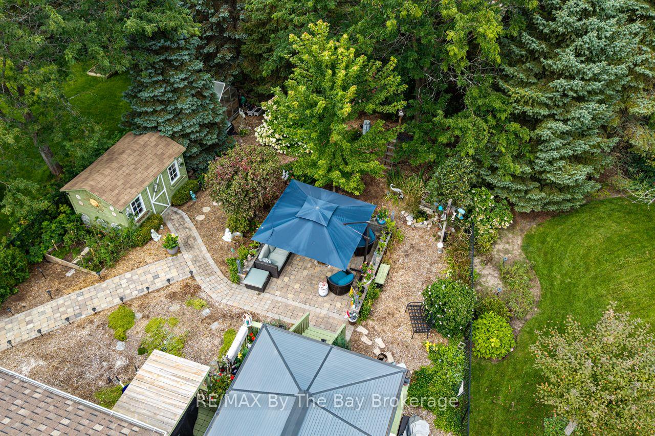 Photo 43 of 9 Cranberry Heights, Wasaga Beach — HOMEH
