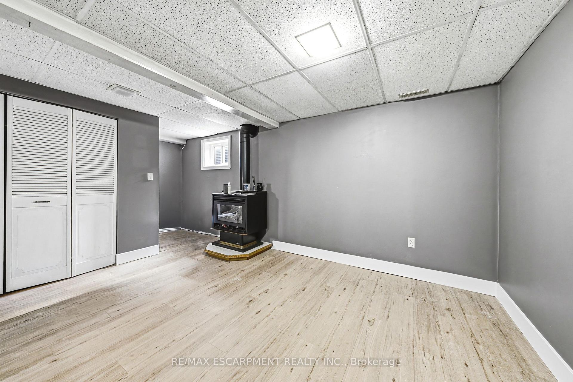 Photo 23 of Unit 14, 564 Sheraton Road, Burlington, Appleby — HOMEH