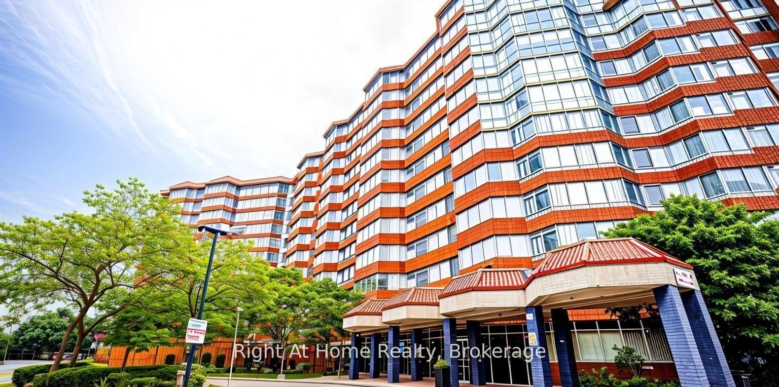 Photo of Unit 1215, 11753 Sheppard Avenue E
