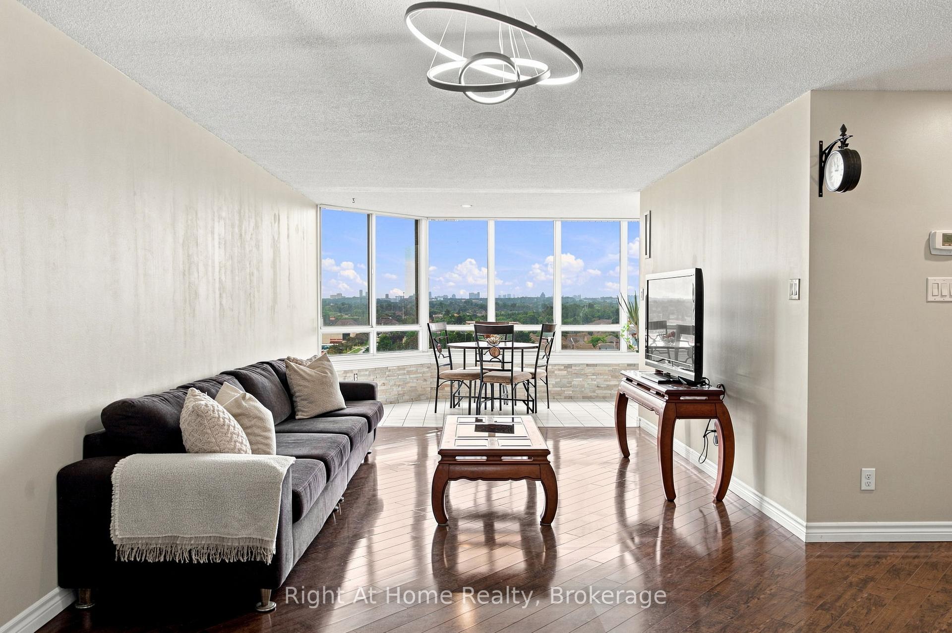 Photo 4 of Unit 1215, 11753 Sheppard Avenue E, Scarborough, Rouge — HOMEH