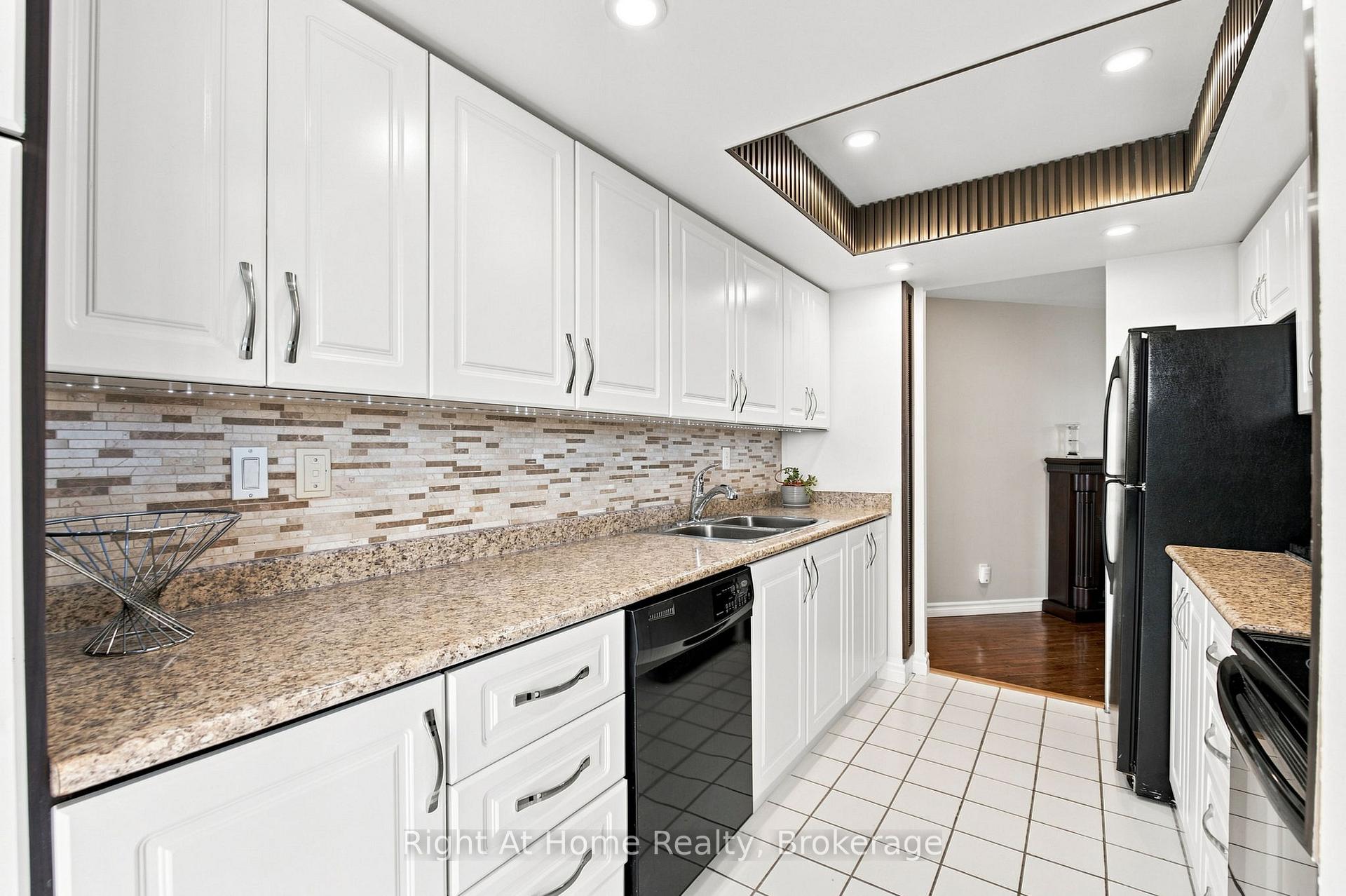 Photo 20 of Unit 1215, 11753 Sheppard Avenue E, Scarborough, Rouge — HOMEH