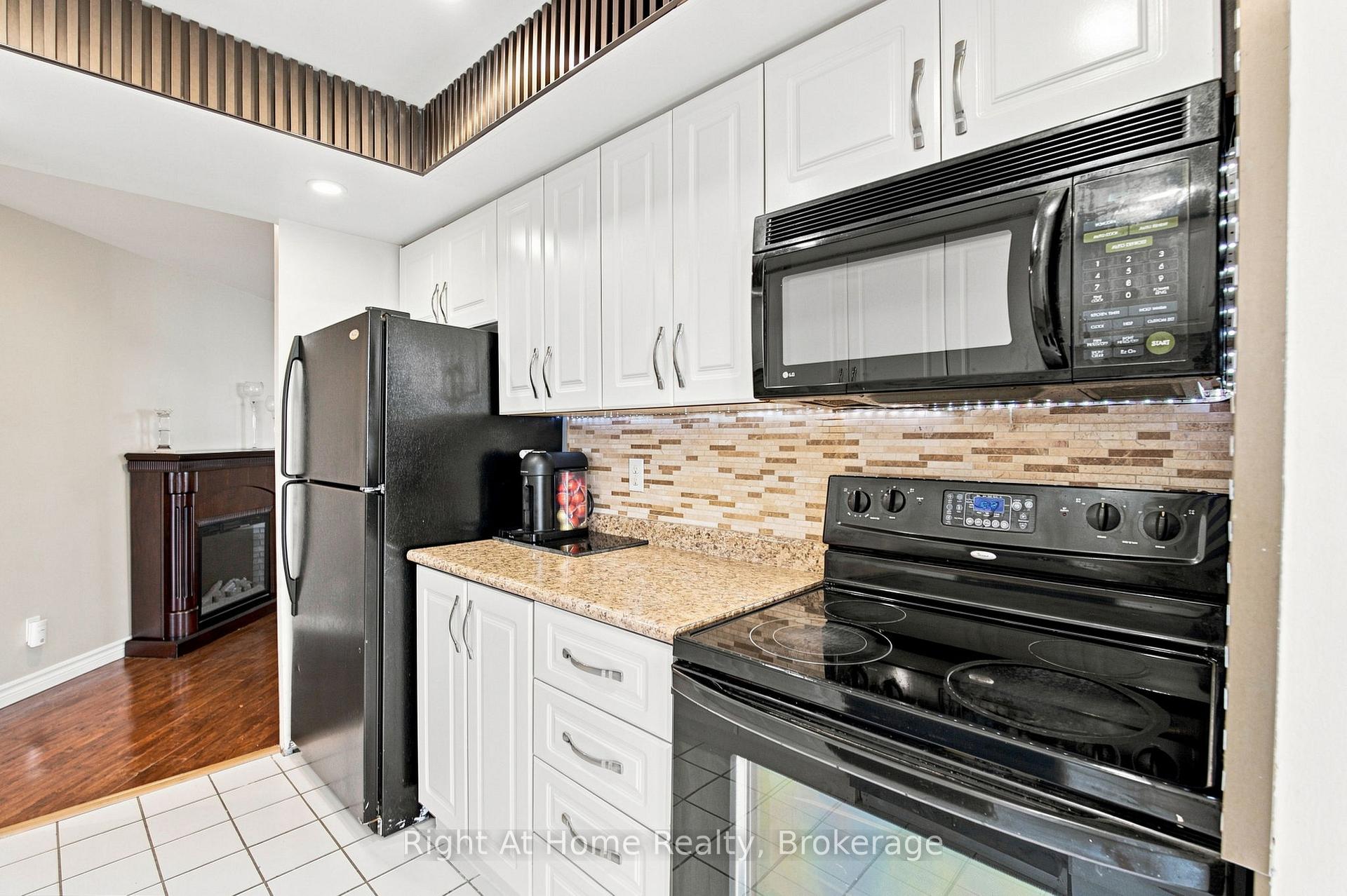 Photo 23 of Unit 1215, 11753 Sheppard Avenue E, Scarborough, Rouge — HOMEH