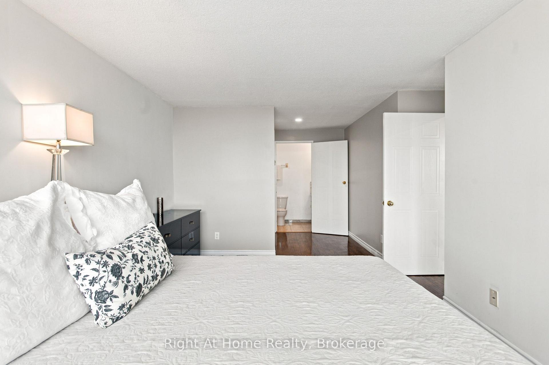 Photo 25 of Unit 1215, 11753 Sheppard Avenue E, Scarborough, Rouge — HOMEH