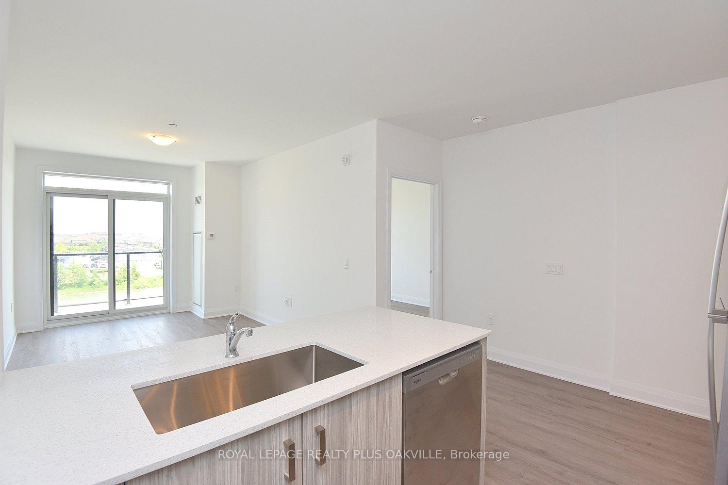 Photo 16 of Unit 514, 1936 Rymal Road E, Hamilton, Stoney Creek — HOMEH