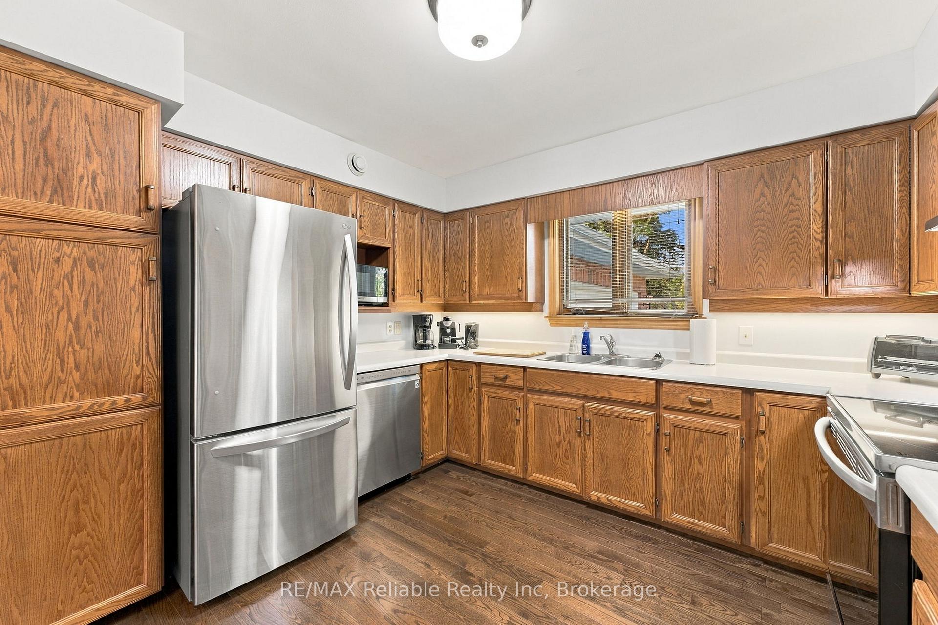 Photo 16 of 33895 Bissonette Avenue, Bluewater, Hay — HOMEH