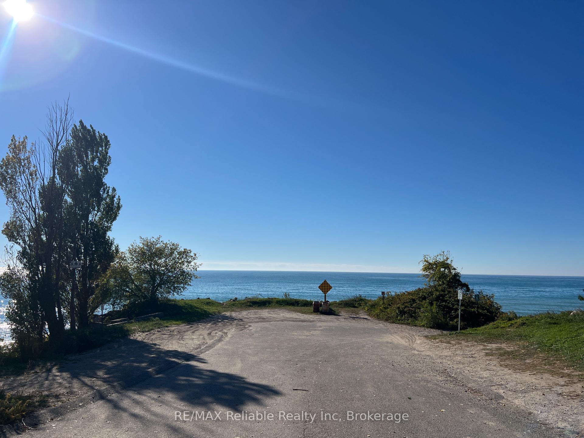 Photo 33 of 33895 Bissonette Avenue, Bluewater, Hay — HOMEH