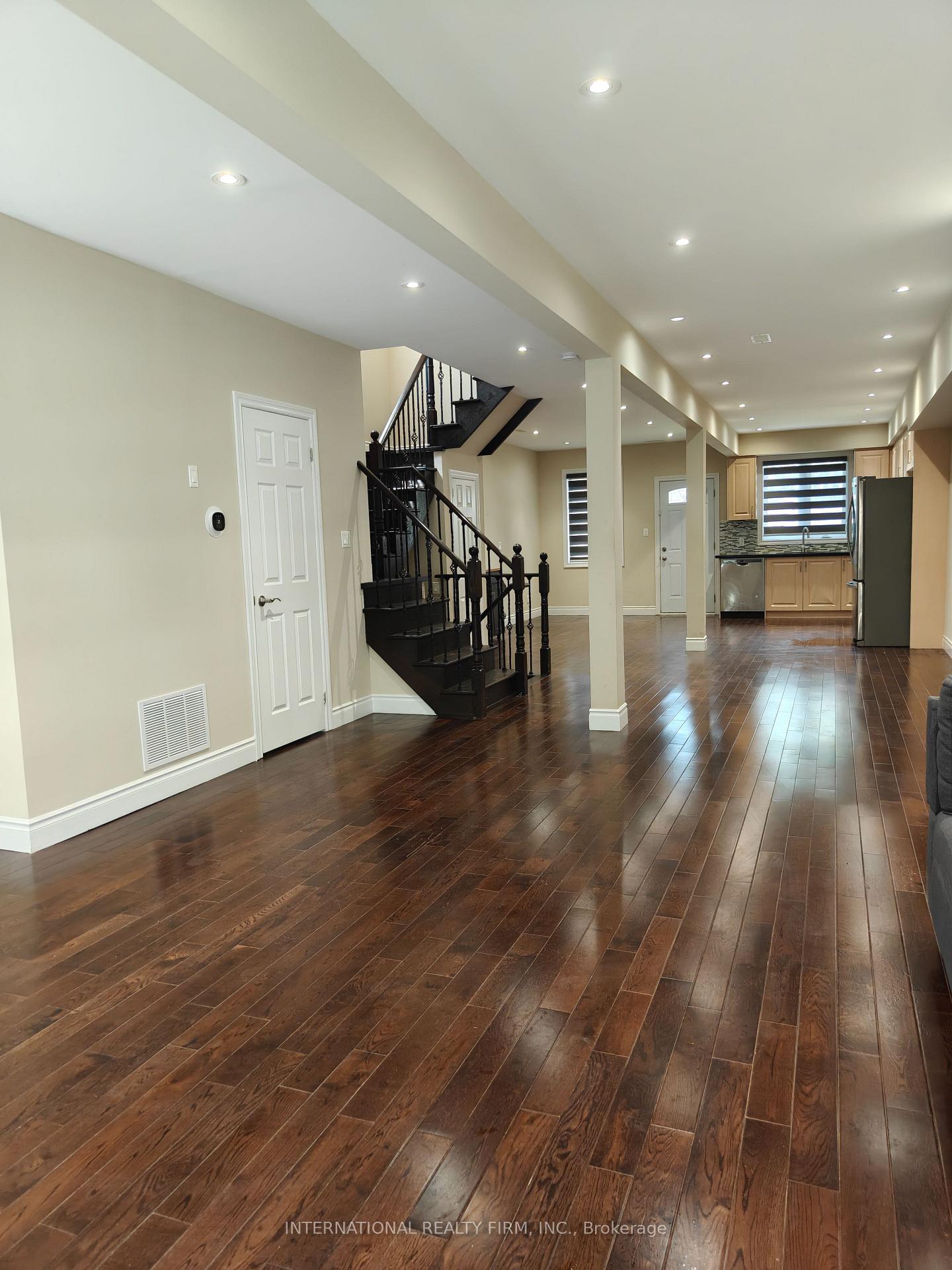Photo 3 of 86 Patterson Avenue, Scarborough, Oakridge — HOMEH