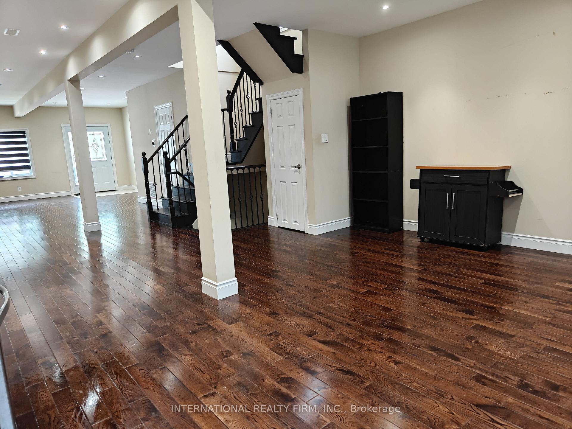 Photo 5 of 86 Patterson Avenue, Scarborough, Oakridge — HOMEH