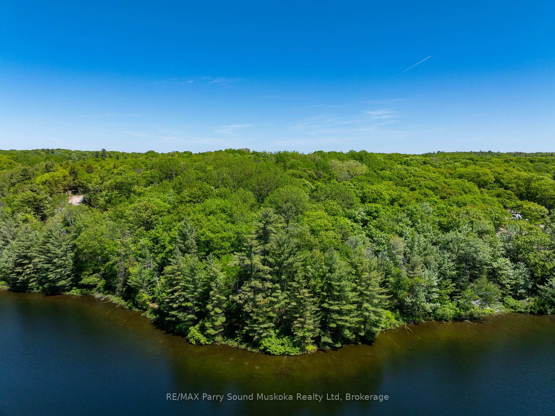 Photo 14 of 21 Wee-Ge-Wa Road, Seguin — HOMEH