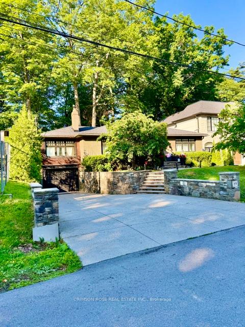 Photo of 89 Holyrood Avenue