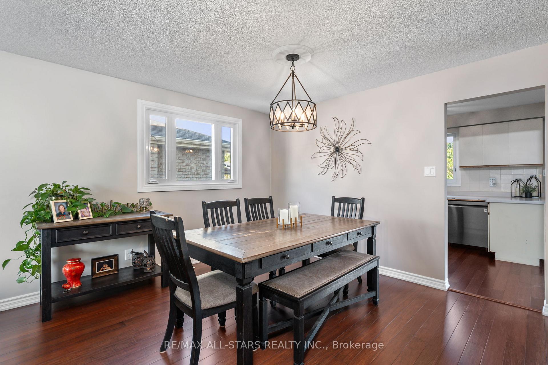 Photo 8 of 222 Biscayne Boulevard, Georgina, Keswick South — HOMEH