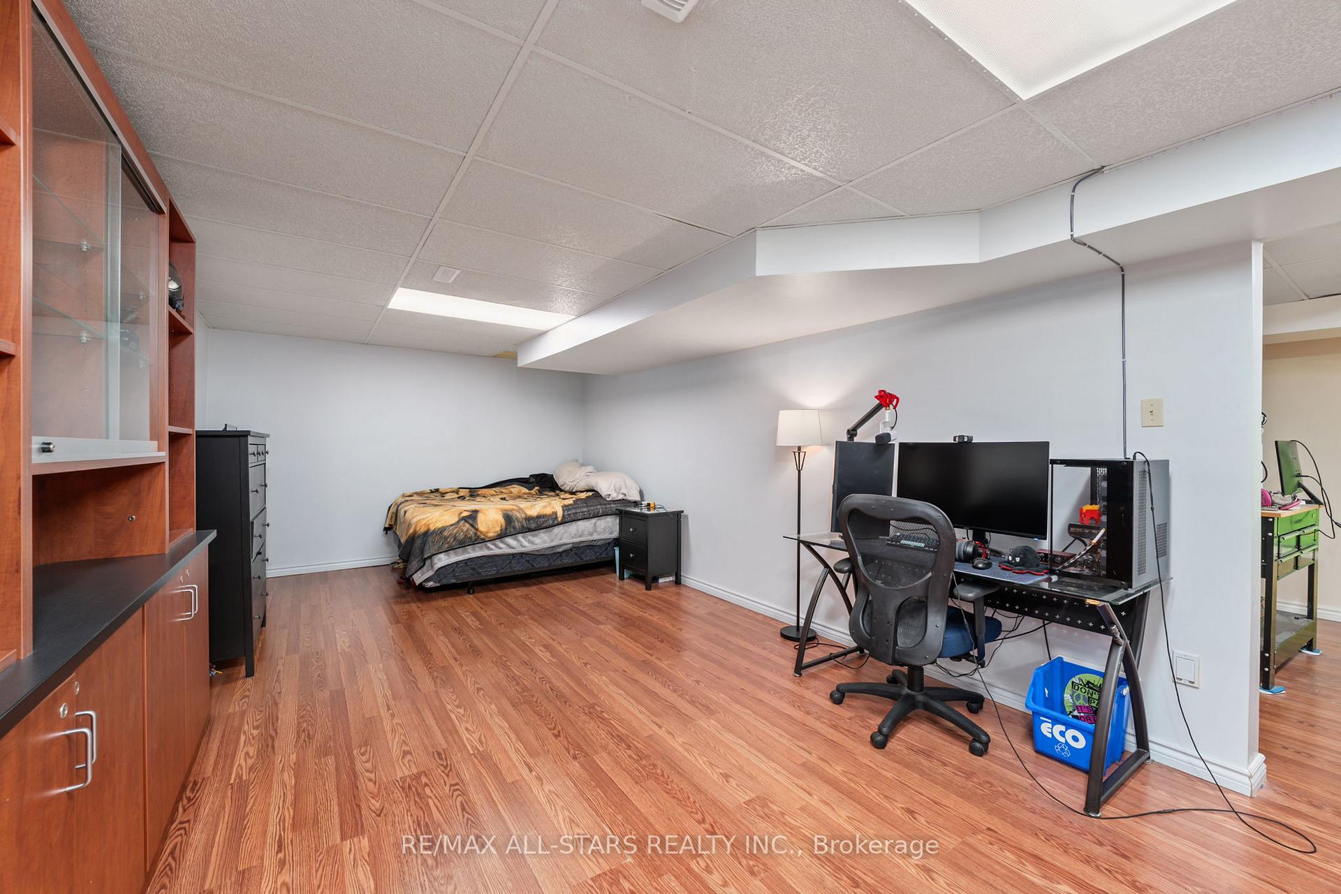 Photo 21 of 222 Biscayne Boulevard, Georgina, Keswick South — HOMEH