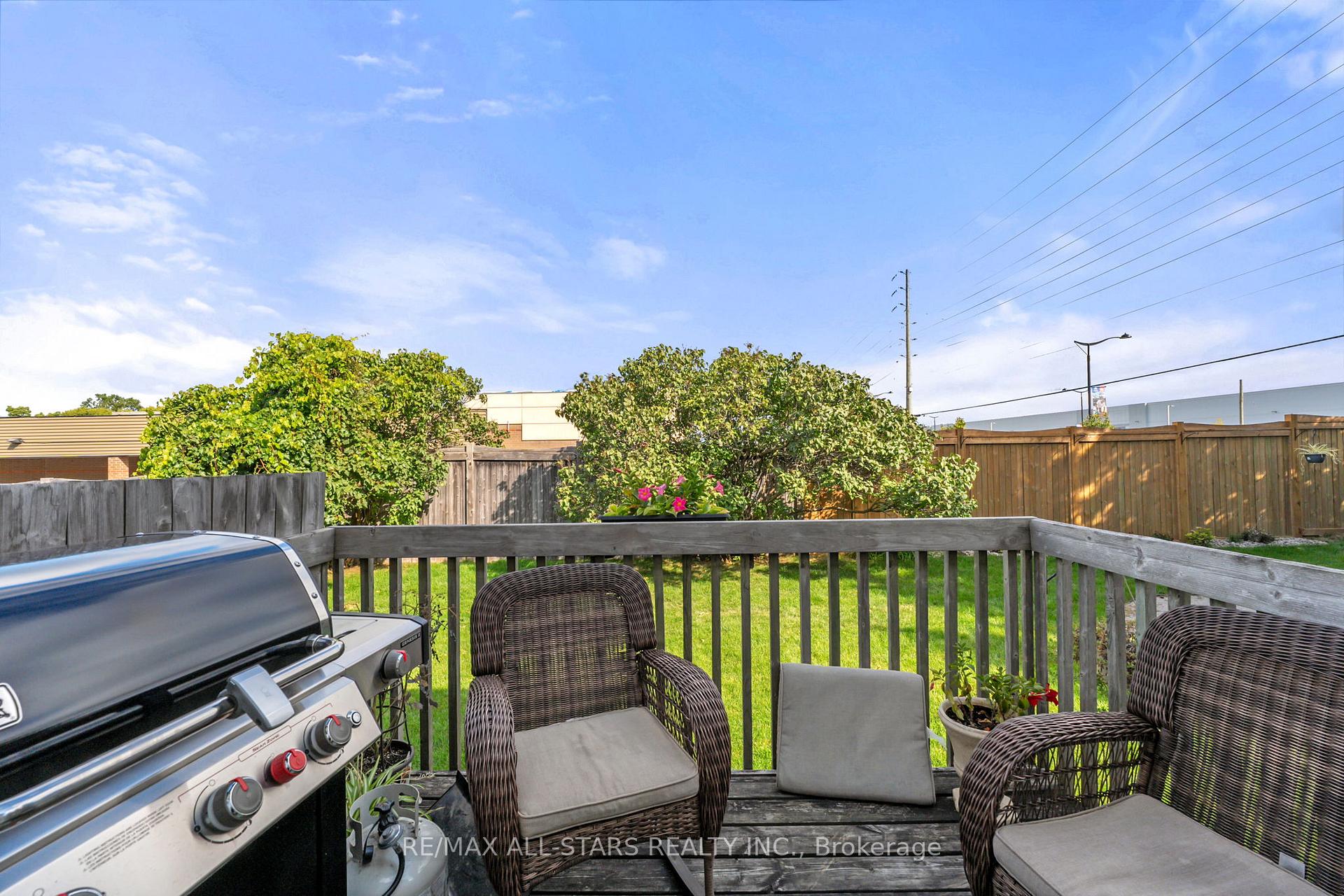 Photo 35 of 222 Biscayne Boulevard, Georgina, Keswick South — HOMEH