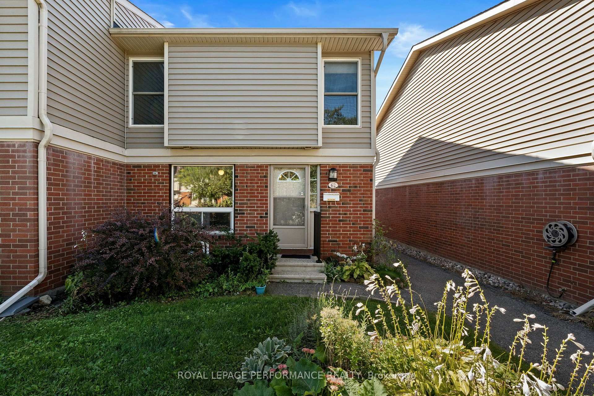 Photo 3 of Unit 62, 820 Cahill Drive W, Ottawa, Hunt Club — HOMEH
