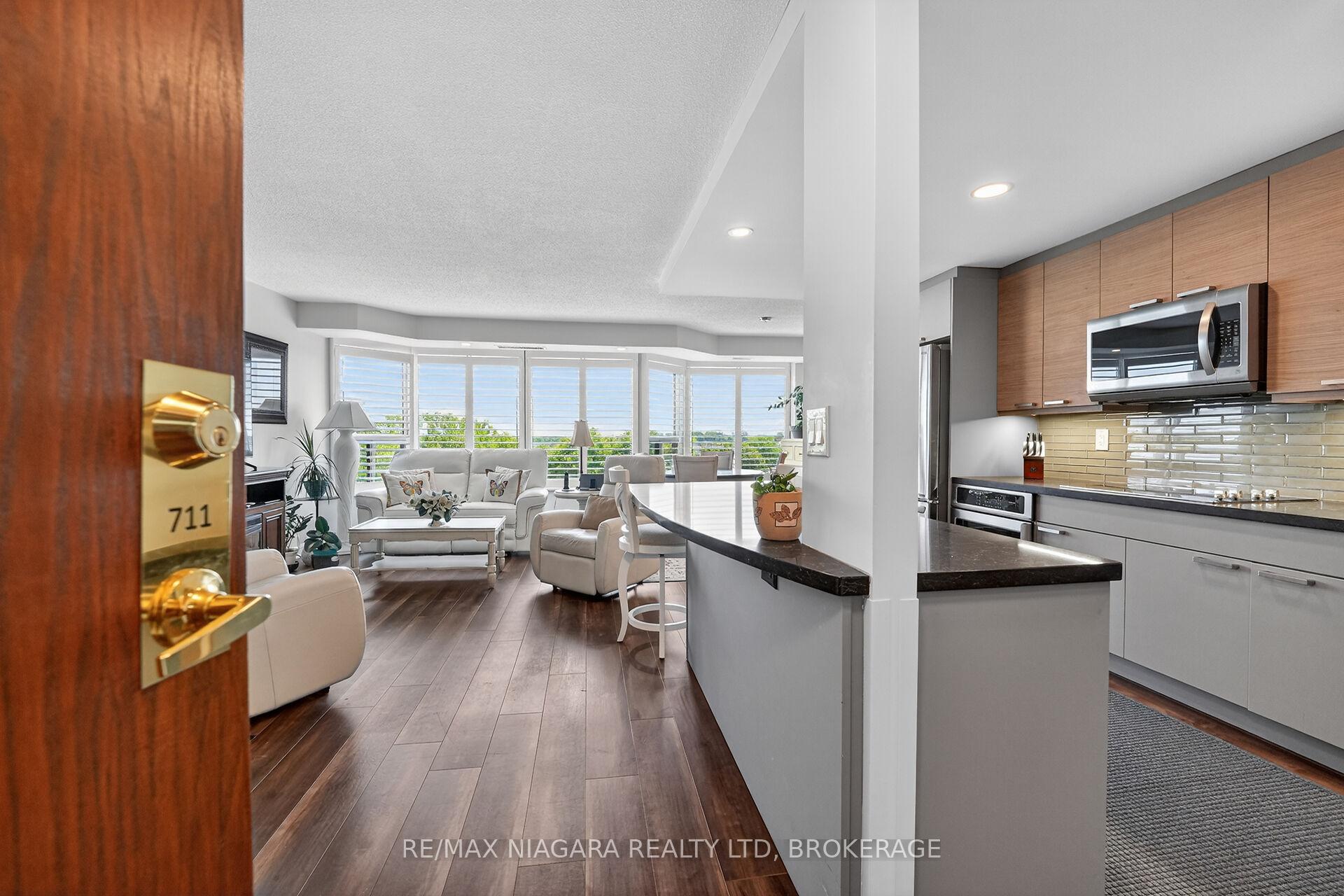 Photo 2 of Unit 711, 81 Scott Street, St. Catharines, Lakeport — HOMEH