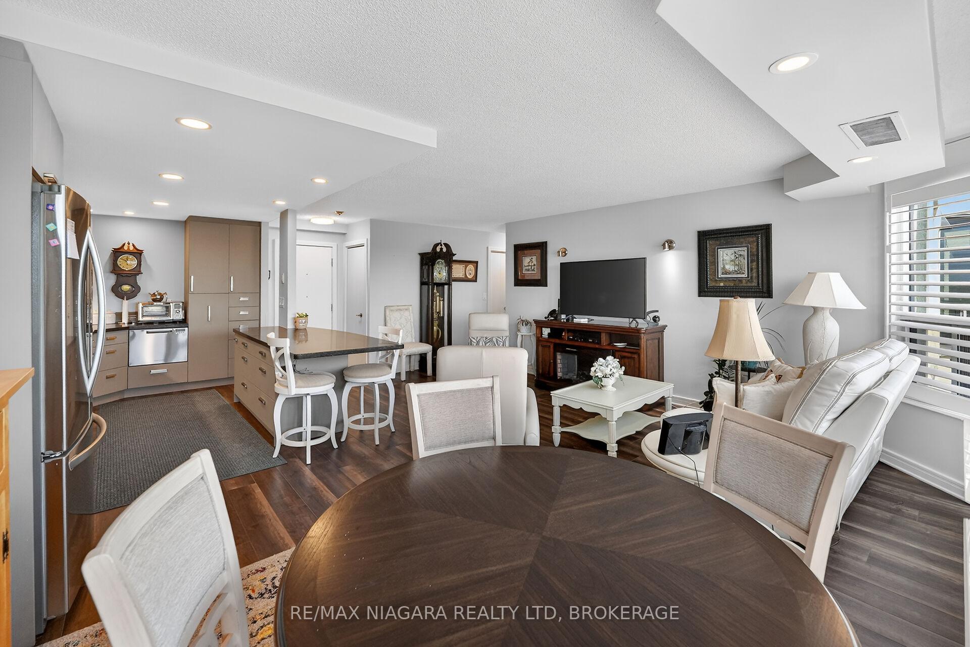 Photo 10 of Unit 711, 81 Scott Street, St. Catharines, Lakeport — HOMEH
