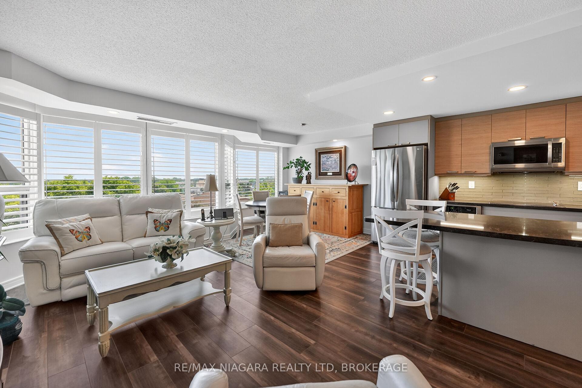 Photo 11 of Unit 711, 81 Scott Street, St. Catharines, Lakeport — HOMEH