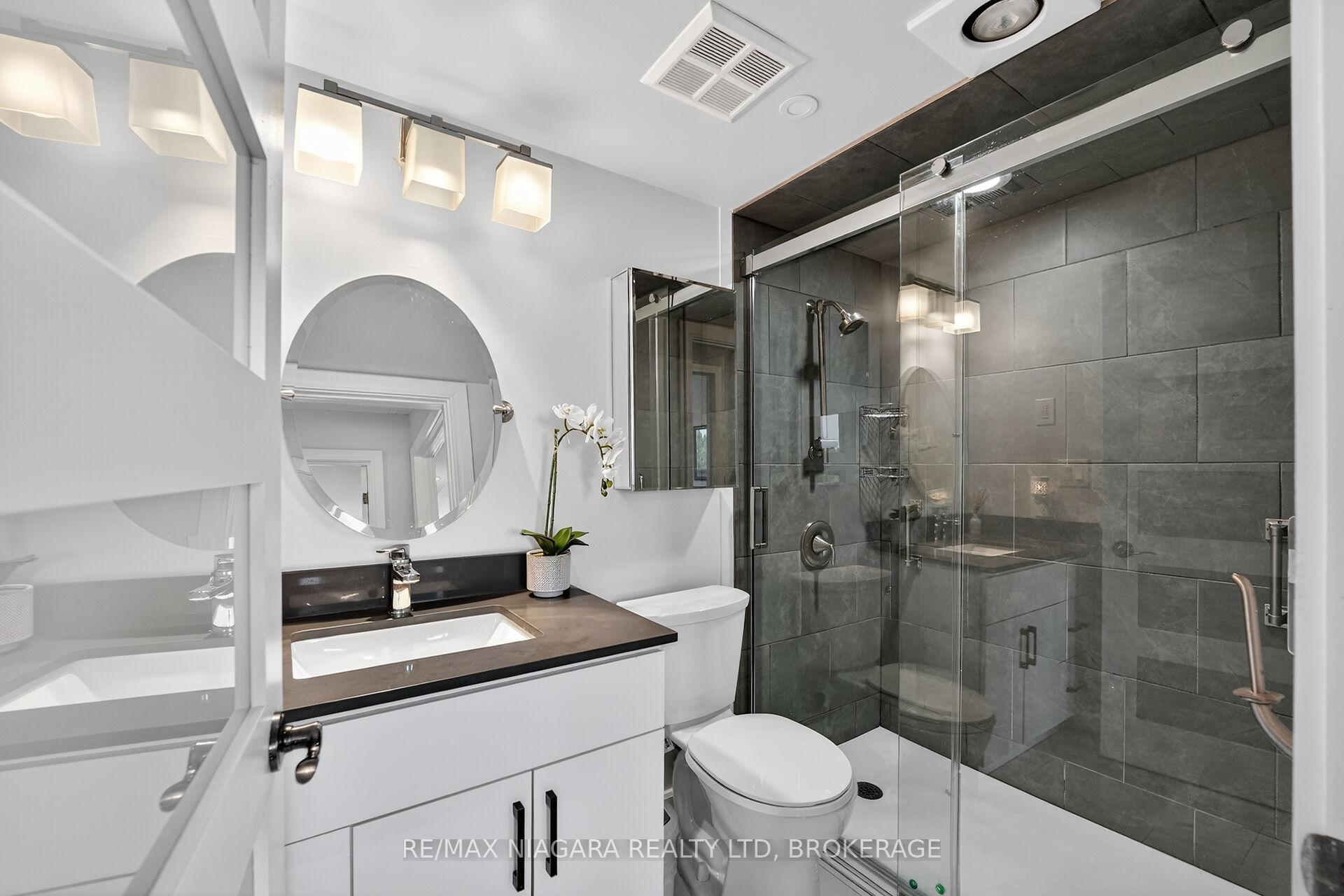 Photo 16 of Unit 711, 81 Scott Street, St. Catharines, Lakeport — HOMEH
