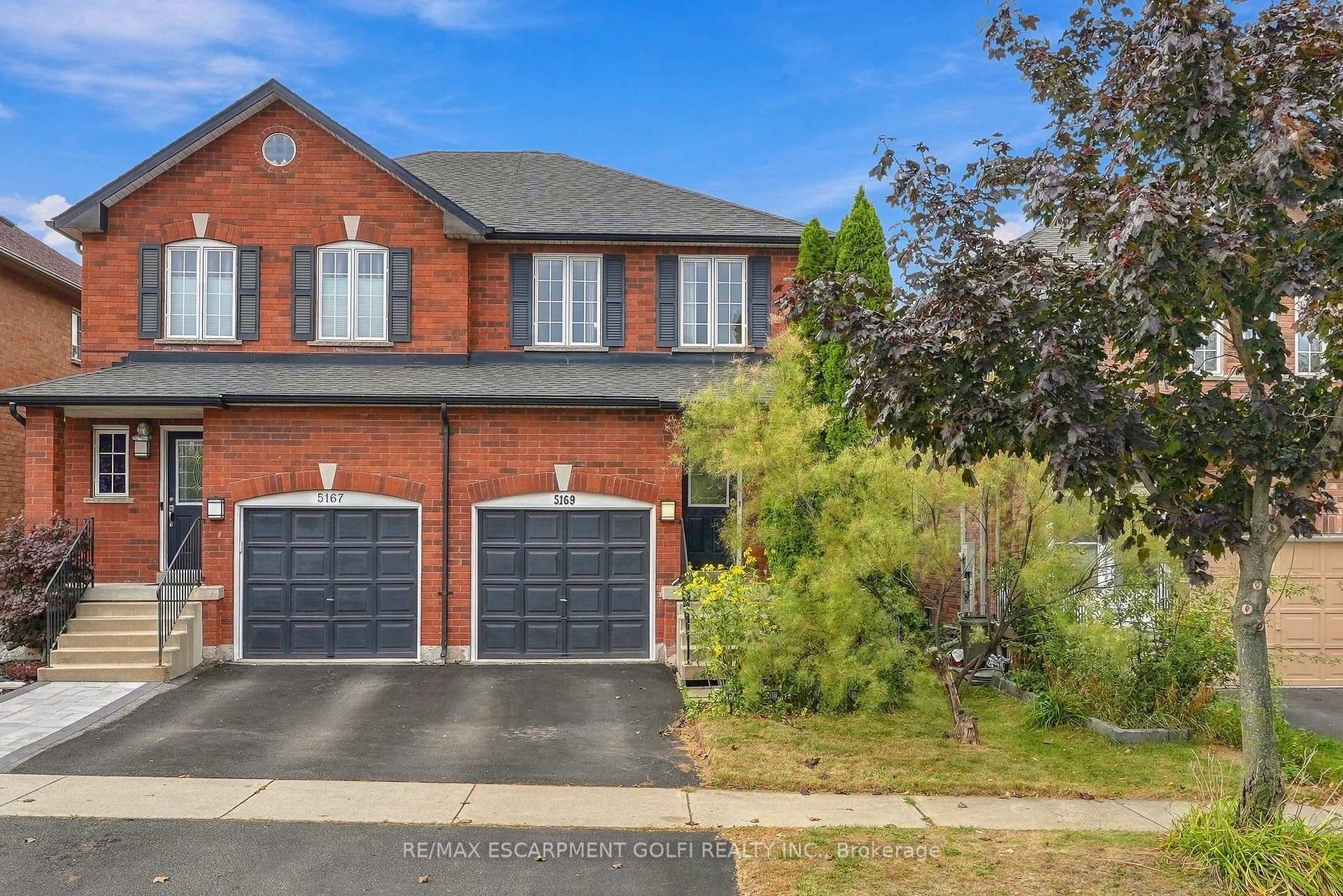 Photo of 5169 Des Jardins Drive