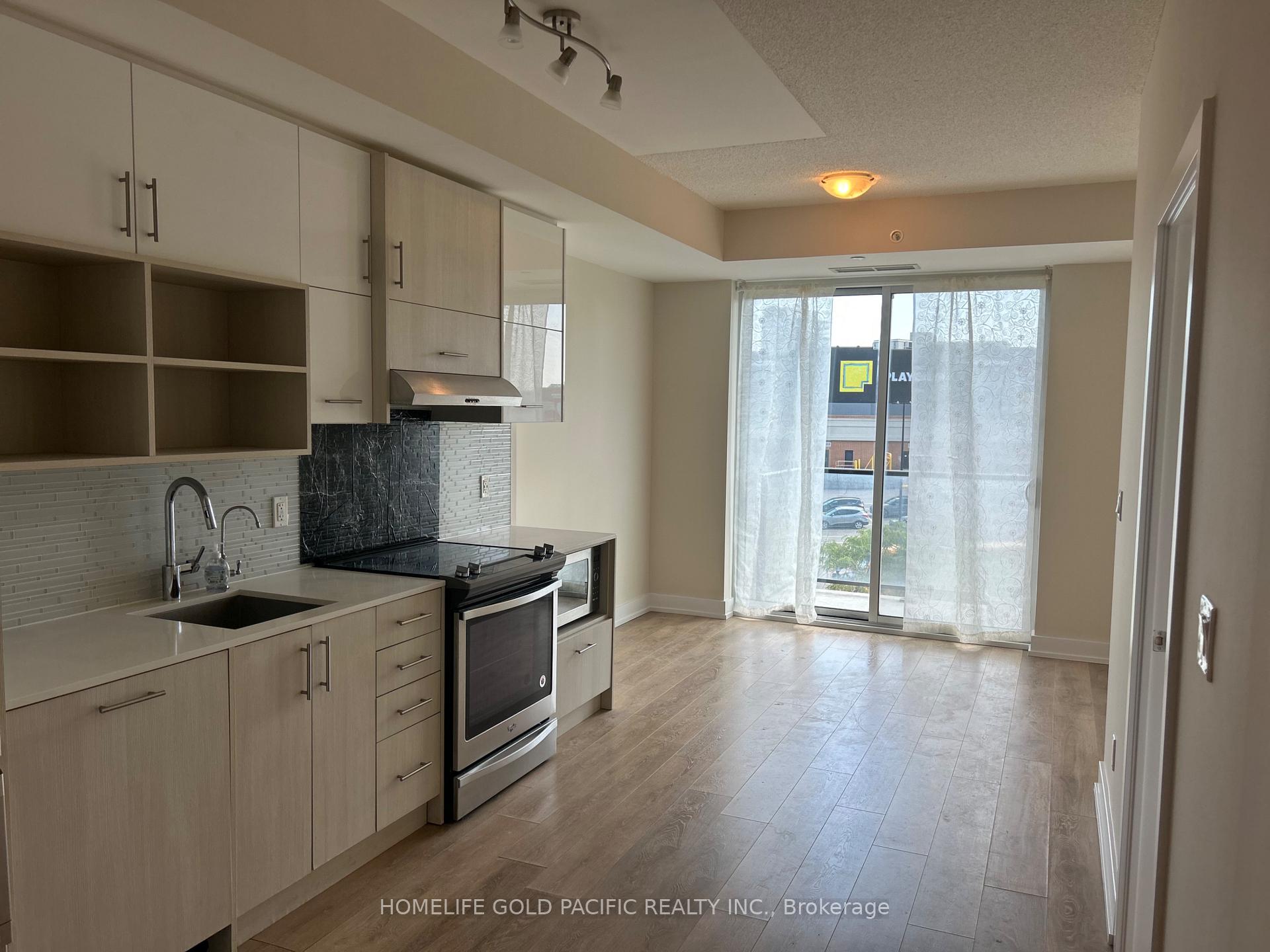 Photo 6 of Unit 315, 150 Fairview Mall Drive, North York, Don Valley Village — HOMEH