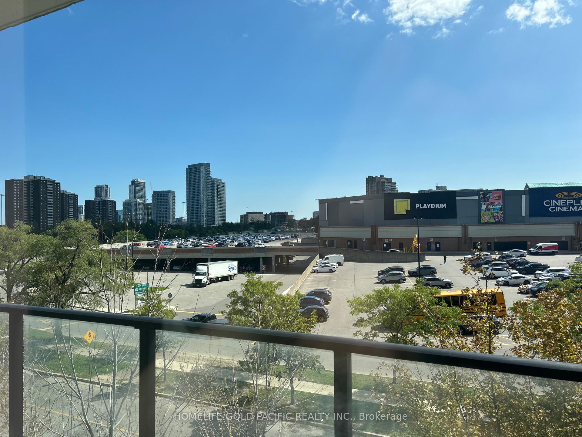Photo 13 of Unit 315, 150 Fairview Mall Drive, North York, Don Valley Village — HOMEH