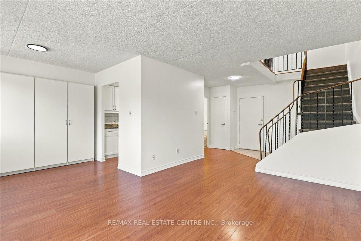 Photo 8 of Unit 246, 42 Tannery Street E, Cambridge, Centennial — HOMEH
