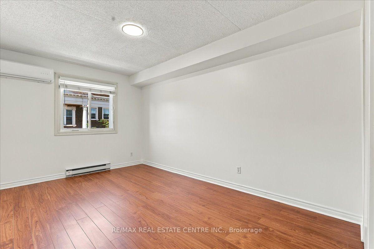 Photo 17 of Unit 246, 42 Tannery Street E, Cambridge, Centennial — HOMEH