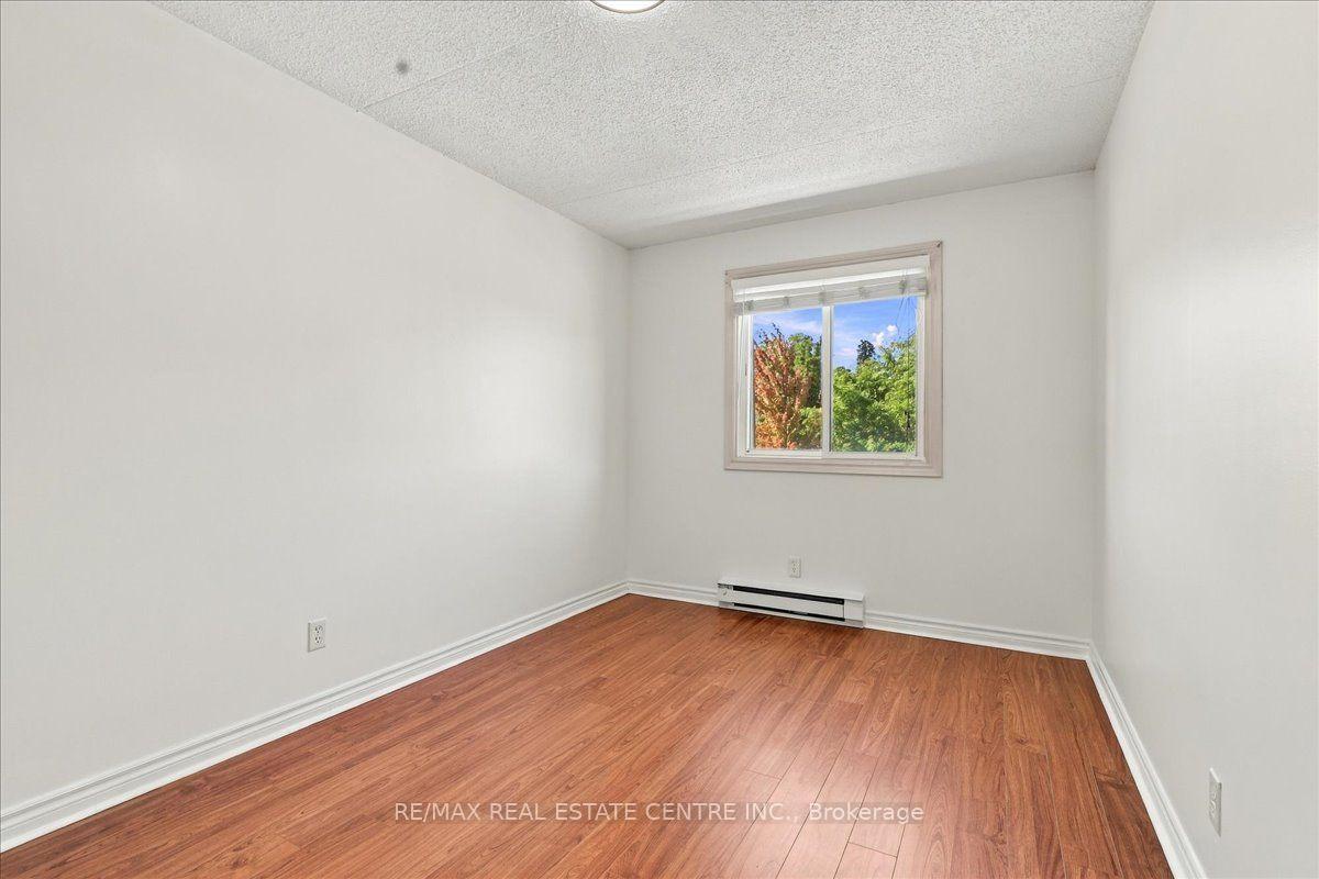 Photo 19 of Unit 246, 42 Tannery Street E, Cambridge, Centennial — HOMEH