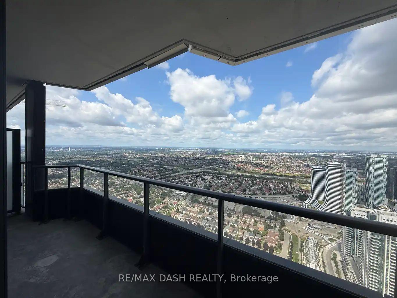 Photo 18 of Unit 5604, 448 Burnhamthorpe Road W, Mississauga, City Centre — HOMEH