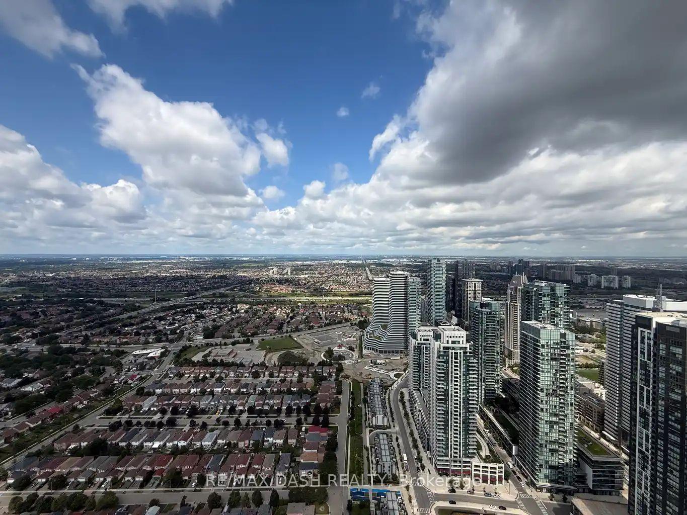 Photo 19 of Unit 5604, 448 Burnhamthorpe Road W, Mississauga, City Centre — HOMEH