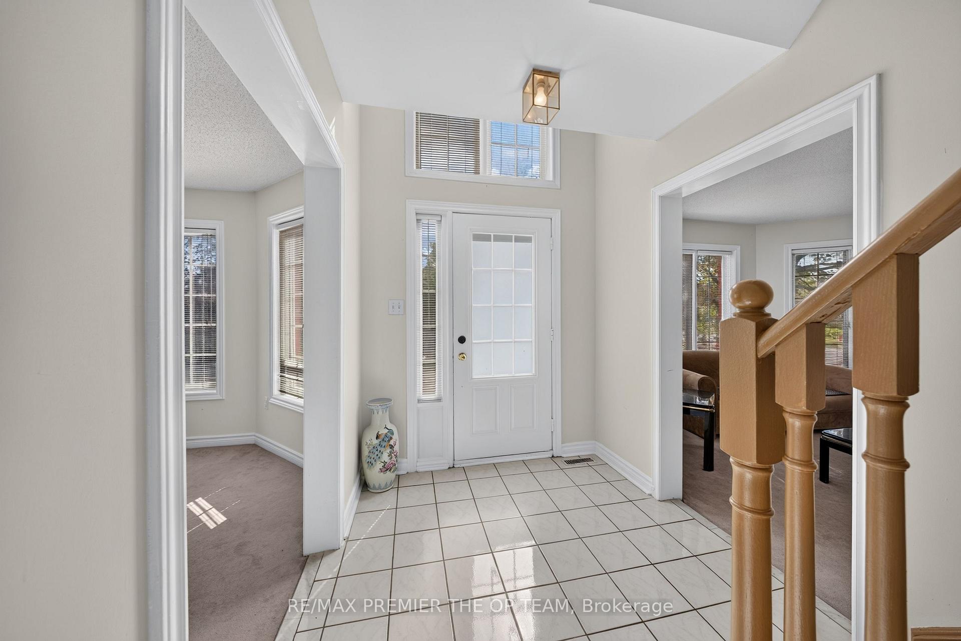 Photo 4 of 151 Stellick Avenue, Newmarket, Armitage — HOMEH
