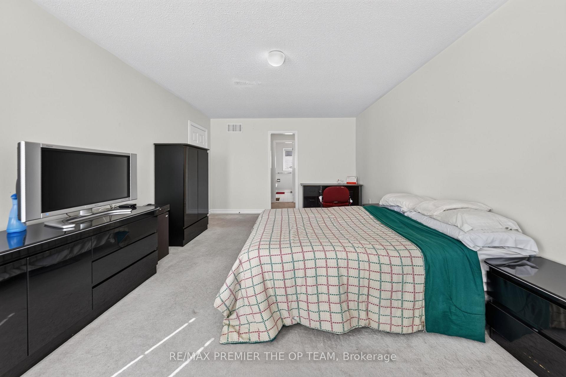 Photo 25 of 151 Stellick Avenue, Newmarket, Armitage — HOMEH
