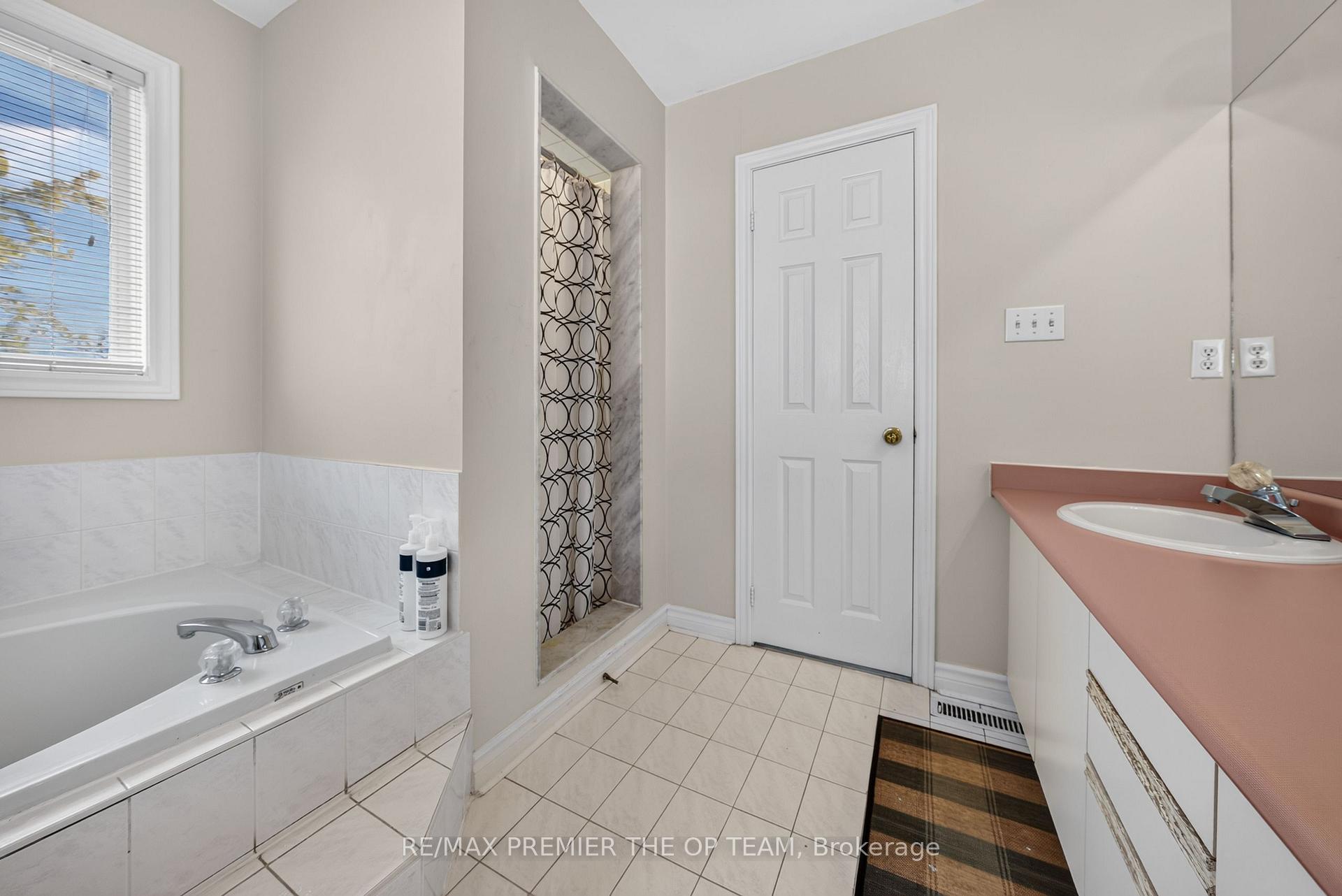 Photo 27 of 151 Stellick Avenue, Newmarket, Armitage — HOMEH
