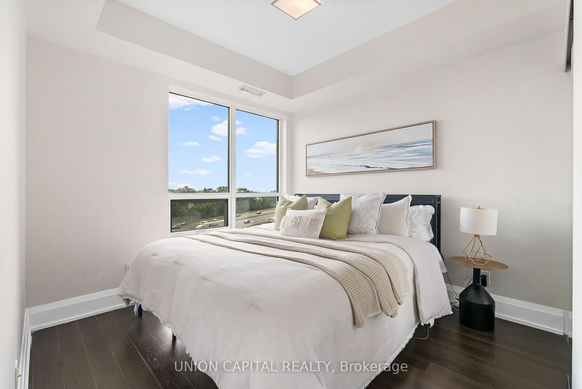 Photo 10 of Unit 708, 120 Harrison Garden Boulevard, North York, Willowdale East — HOMEH